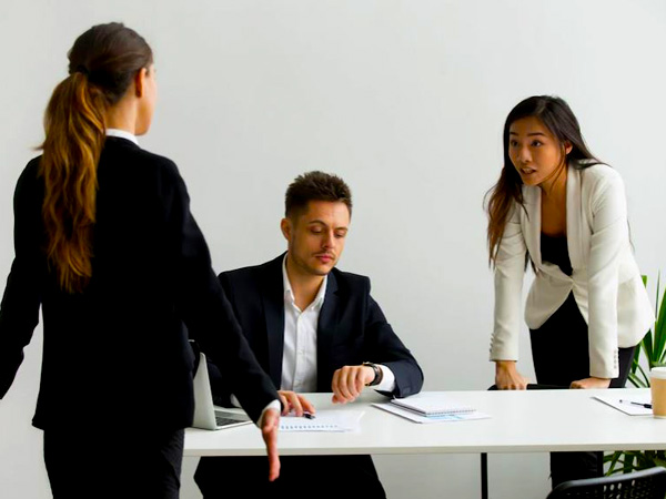 शुरुआत में ही उठाएं कदम