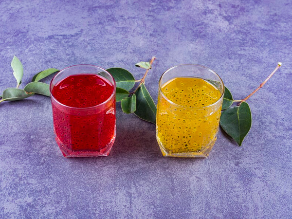 पीएं सब्जा सीड्स ड्रिंक