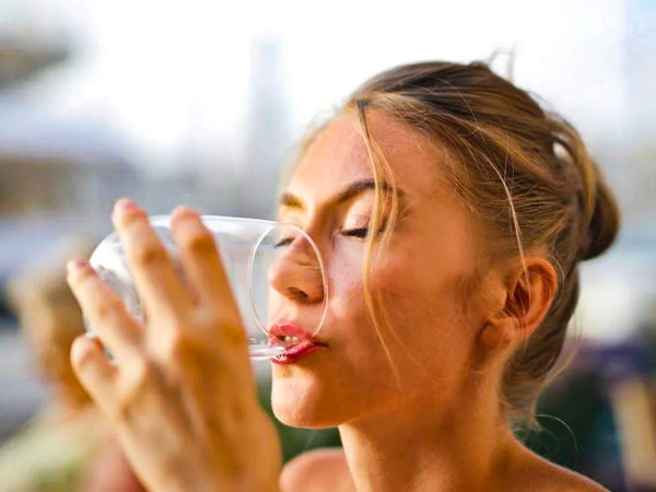 8. खूब पानी पिए