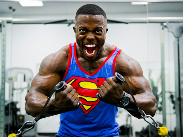 जिम में एक्सपर्ट ट्रेनर ना होना