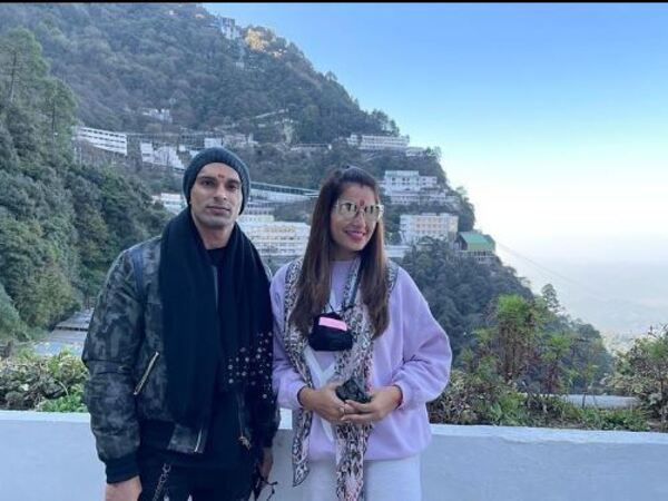 प्रेगनेंसी की अगस्त में की थी घोषणा प्रेगनेंसी की अगस्त में की थी घोषणा