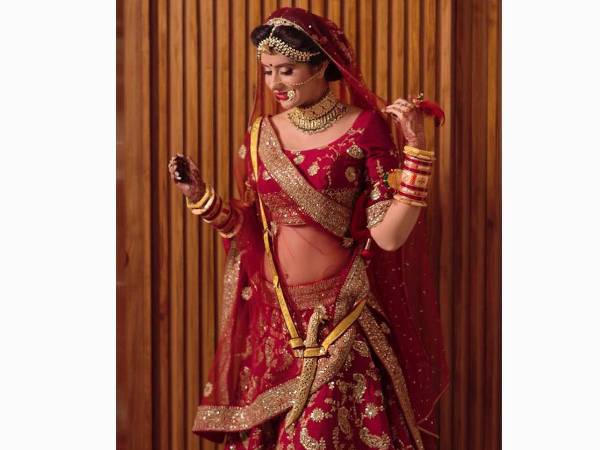 बेस्ट ब्राइडल पोज