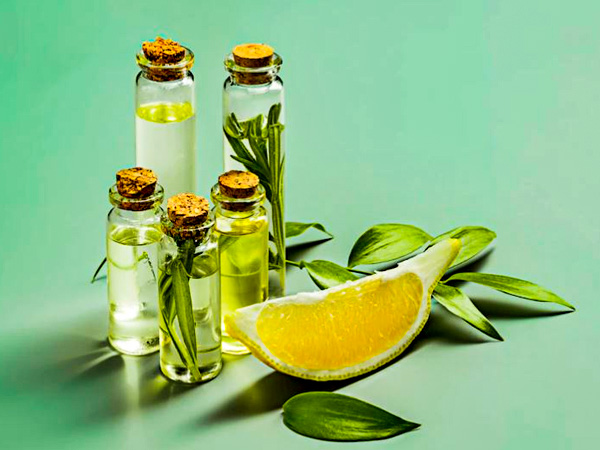 एसेंशियल ऑयल से मिलते हैं ये फायदे