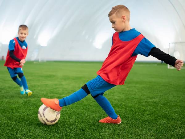 स्टेट और नेशनल लेवल पर खेलने का दें मौका