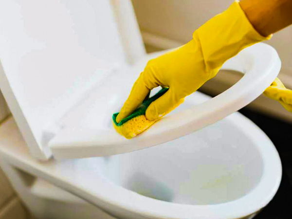 गंदे टॉयलेट सीट का ना करें इस्तेमाल