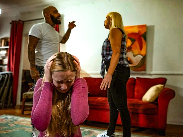 खुद को दूसरे से जज किए जाने का डर