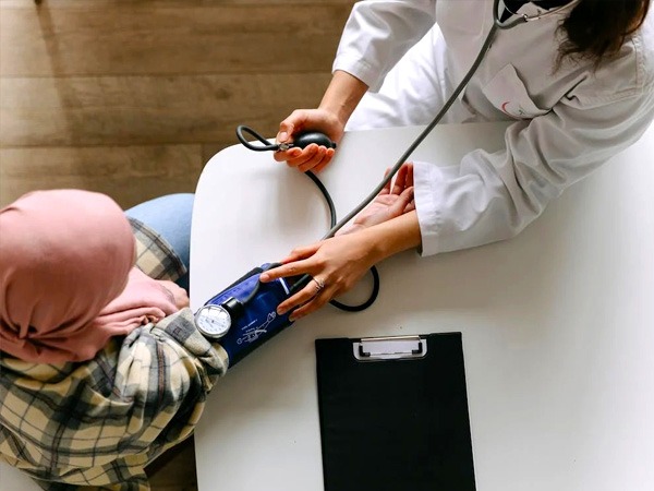 मेटास्टेटिक ब्रेस्ट कैंसर मेटास्टेटिक ब्रेस्ट कैंसर