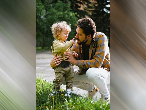 बच्चे नोज पिकिंग क्यों करते हैं ? 