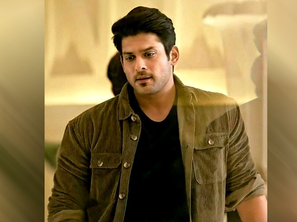 सिद्धार्थ शुक्ला सिद्धार्थ शुक्ला