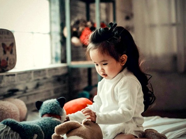 स्मार्ट फोन आपके बच्चों के लिए अच्छा क्यों नहीं है?