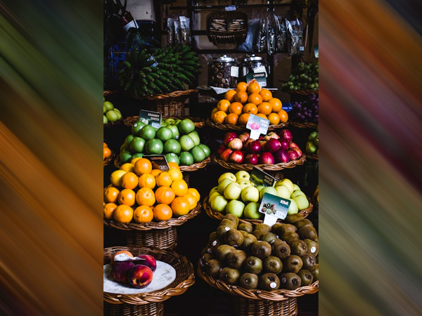 हाइड्रेटिंग फूड का करें सेवन