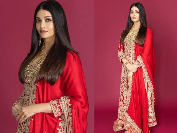 रेविशिंग रेड सूट