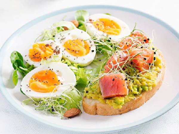 प्रोटीन लेना जरूरी