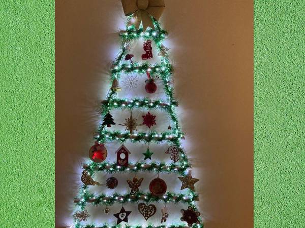 3. DIY क्रिसमस ट्री