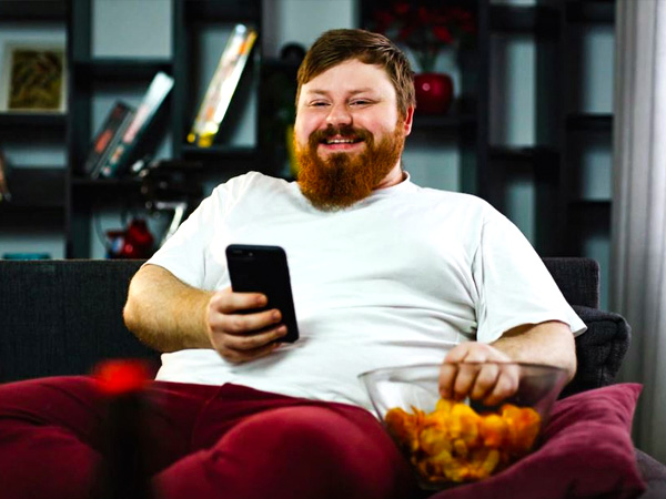 मिथक 2- केवल मोटे लोगों में ही फैटी लीवर की समस्या होती है।