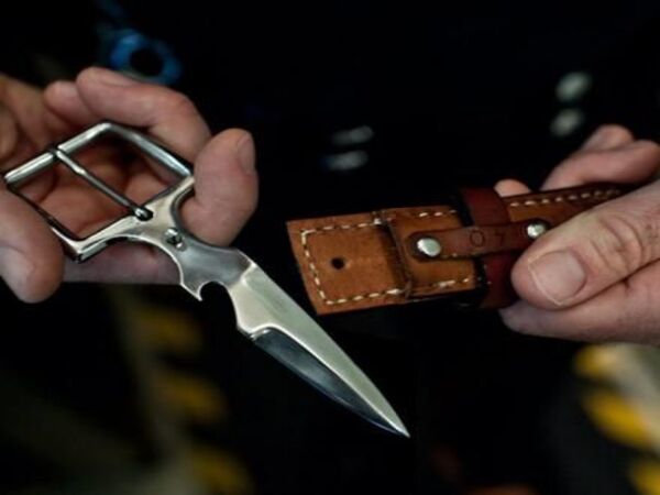 एक पॉकेट नाइफ