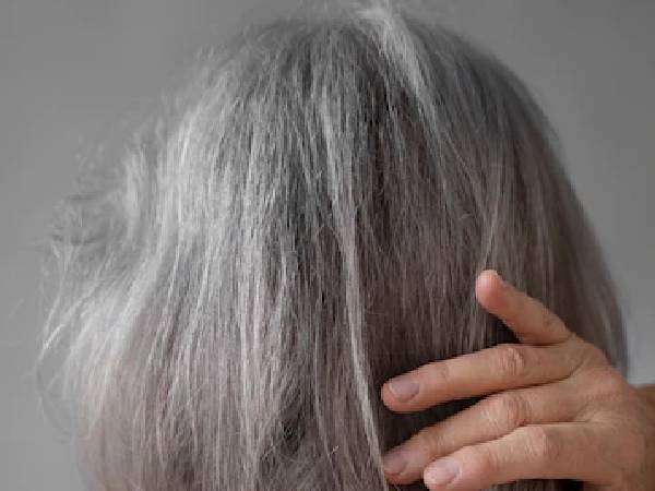 सफेद बालों को बनाए काला
