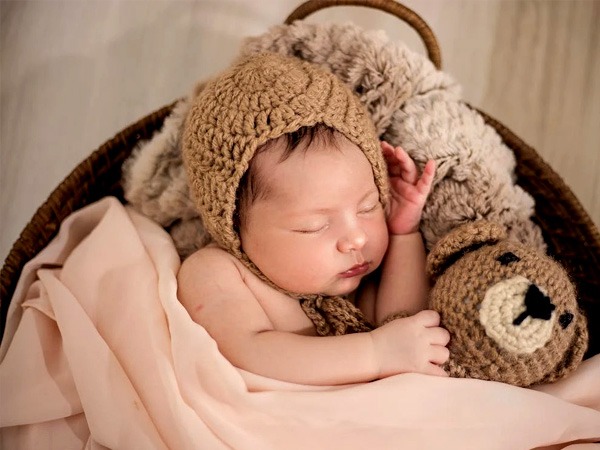 सर्दी से बीमार और ब्रेस्टफीडिंग को मैनेज करने के टिप्स 