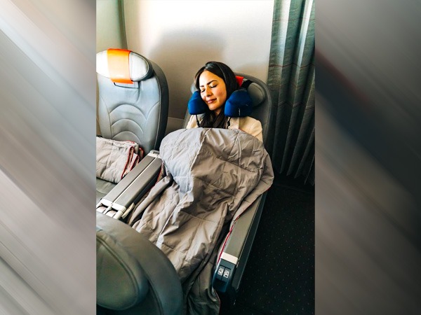  लंबी दूरी की यात्रा में ट्रेवल तकिया जरूरी 