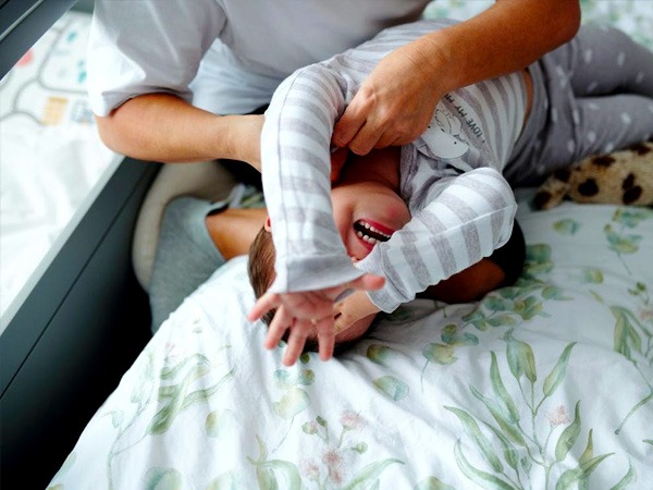 स्टेप 3: बच्चे को प्रोत्साहित करे