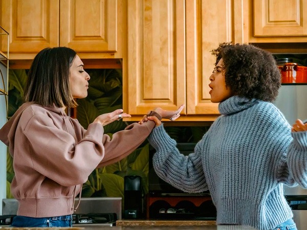 असभ्य व्यवहार छोड़ें