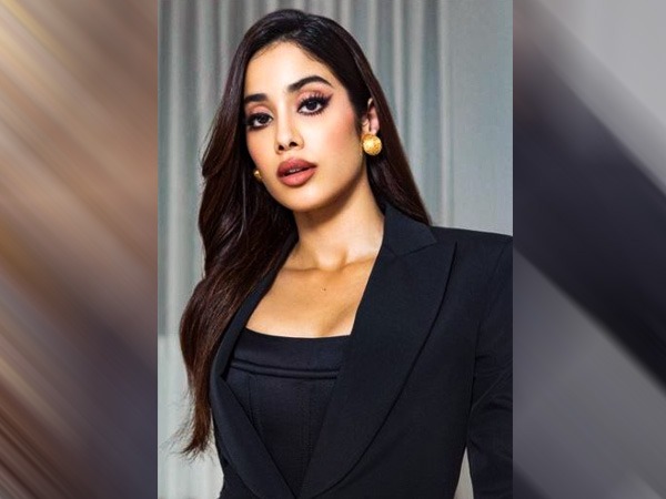 आउटफिट की कीमत 1,68,400 रुपये 