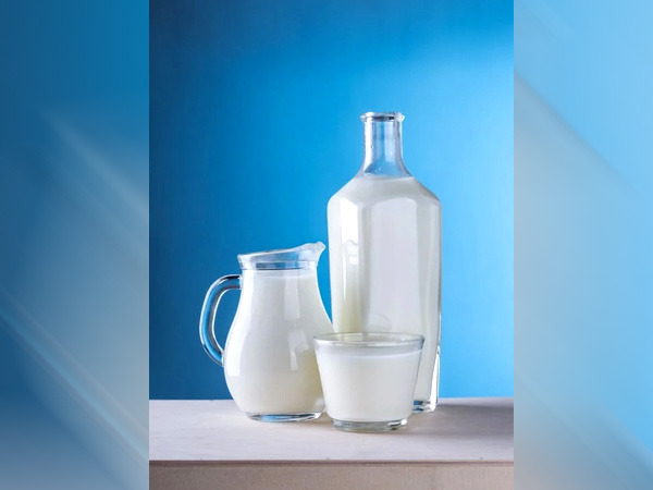 दूध और फोर्टिफाइड फूड