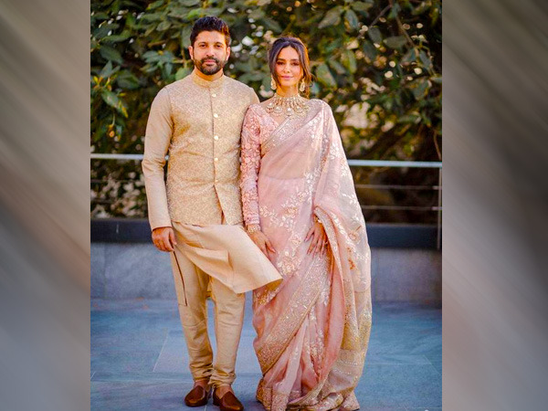 शिबानी दांडेकर