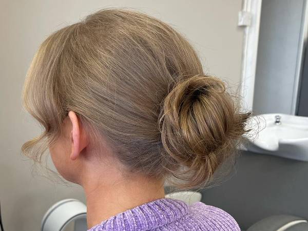 5. मेसी रैप अराउंड बन