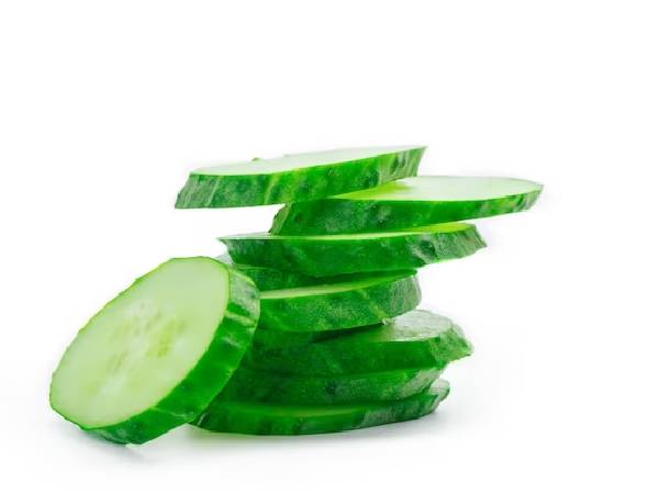 खीरे से दूर होंगे दाग