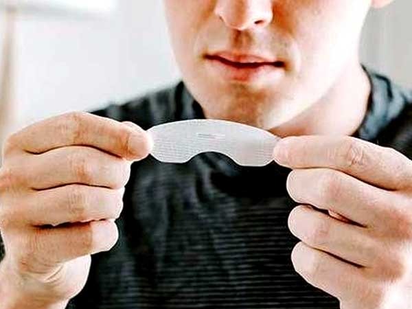 क्या माउथ टेपिंग खतरनाक है ?