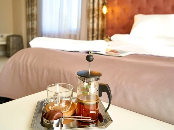 कब और कैसे पी सकते हैं चाय या कॉफी ?