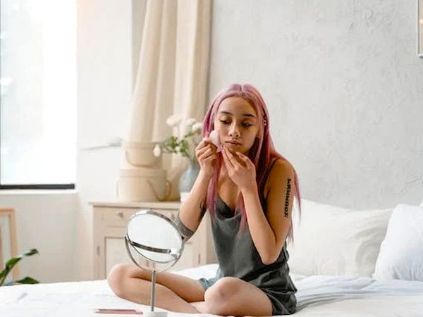  गर्दन के पीछे-