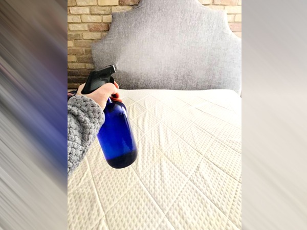 प्राकृतिक तरीके से दाग-धब्बे करें दूर 