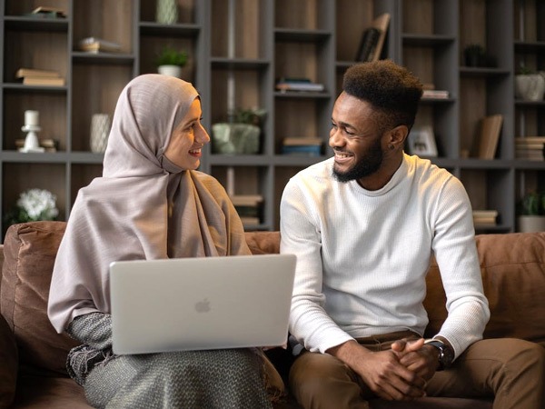 Relationship Tips: सुसंगत लड़की पसंद करते हैं लड़के 