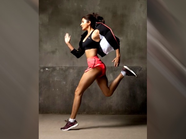 Health Tips: चक्रासन योग कहां पर और कैसे कर सकते हैं ? 