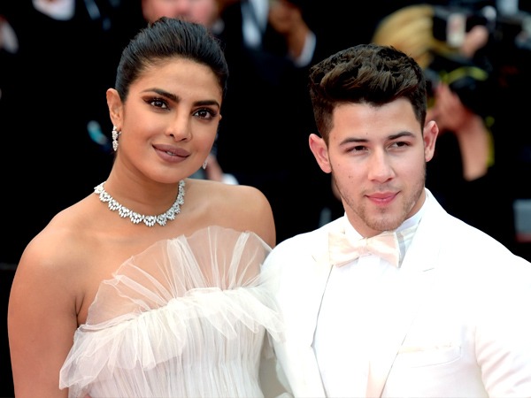 Relationship Tips: पसंदीदा सेलिब्रिटी से हो मोटिवेट 