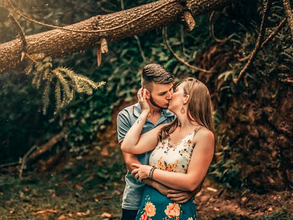 Relationship Tips: एक दूसरे के बारें में जानना 