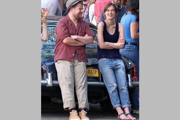 First Date: रॉन्ग अटायर First Date: रॉन्ग अटायर