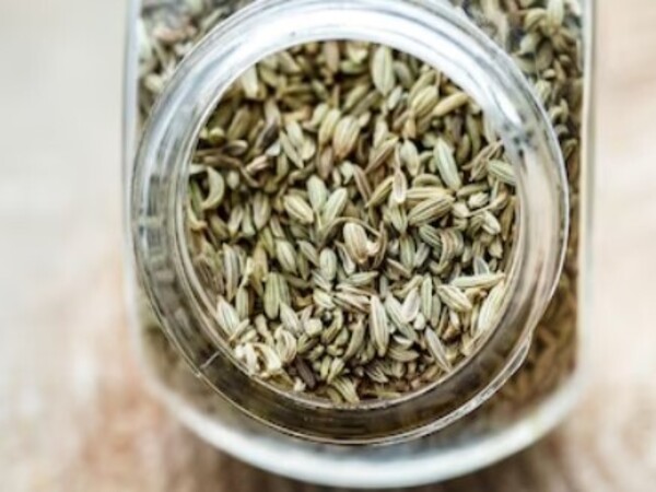 1. सौंफ का पानी