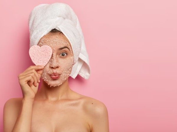 नारियल पानी और दलिया एक्सफोलिएटर