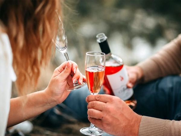 Blind Date : अल्कोहल से परहेज करें