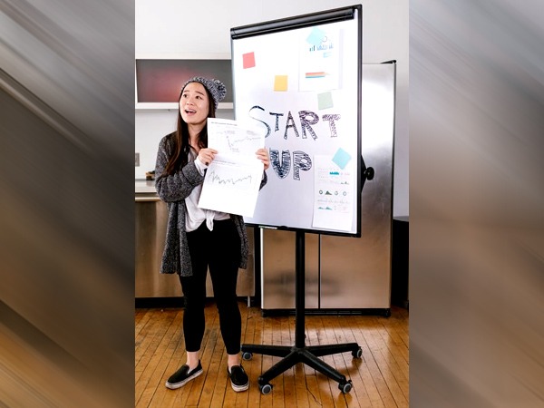 Albert Einstein's Life Rules: अपनी सफलता का सीक्रेट किसी को मत बताओ