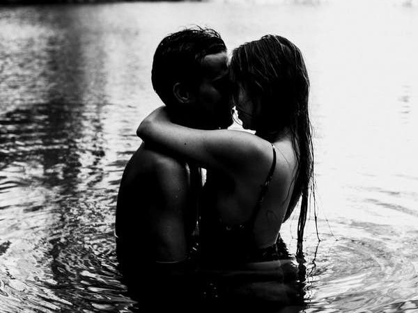 Relationship Tips: पहली बार दिल की बात कहना-