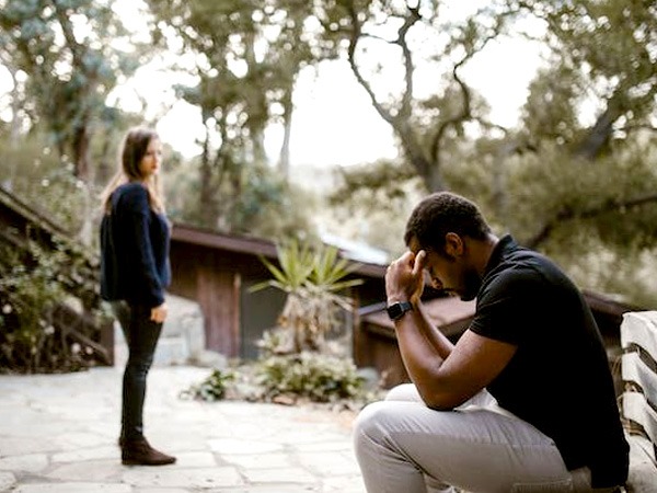 Break-Up In A Relationship: बिना वजह के लड़ाई-झगड़े
