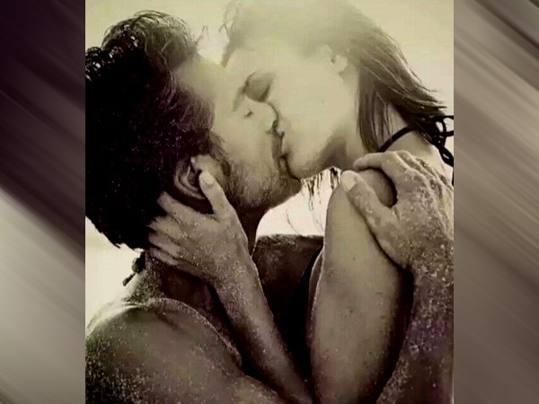 Physical Relationship: दोनों फिजिकल रिलेशन के लिए हामी भरें