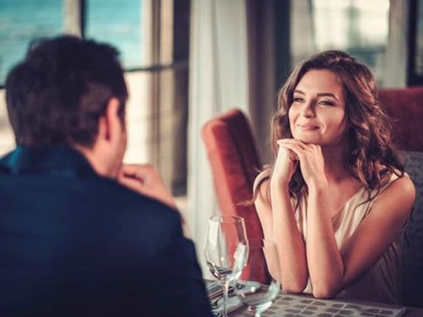 Love Tips : कोई कदम उठाने से पहले भाई की दोस्ती को ध्यान में रखें