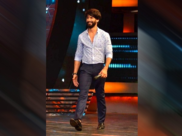 Men's Shirt Styling Tips: शर्ट का पैटर्न कैसा हो ?