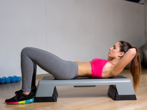 6. हिप थ्रस्ट 6. हिप थ्रस्ट