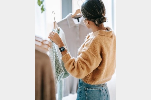 International Women’s Day: मनपसंद आउटफिट गिफ्ट करें